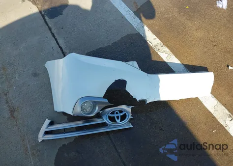 2011 Toyota Highlander Base V6 из США, поврежденный, VIN 5TDBK3EH9BS045408